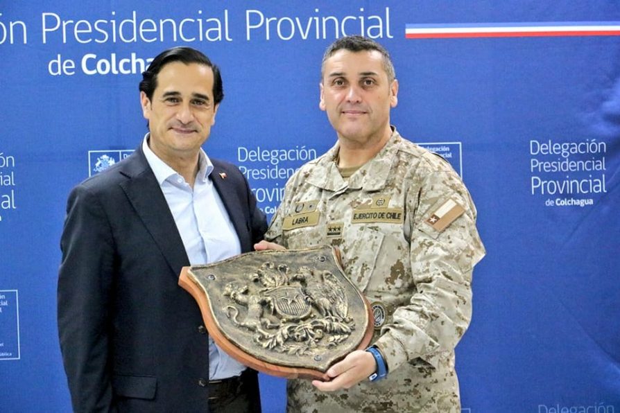 Delegado Presidencial brindó despedida al Comandante del Regimiento 19 Colchagua