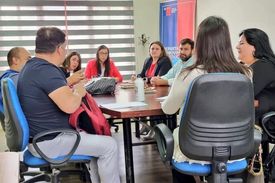 DPP Colchagua se reunió con gremio de la educación