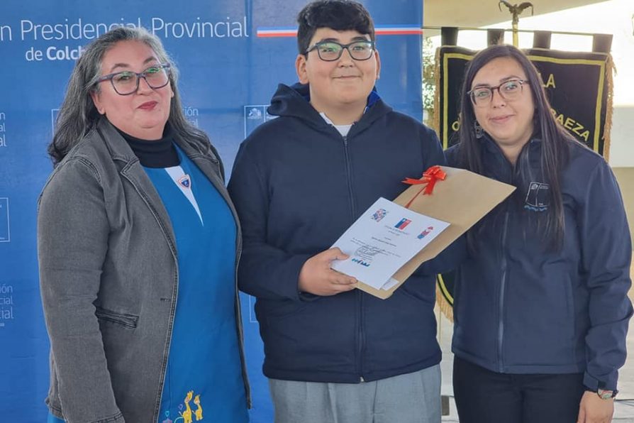 Delegación Presidencial de Colchagua premió a niños, niñas y adolescentes en concurso artístico literario del Día de la Mujer