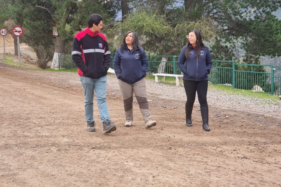 Camino precordillerano hacia Termas del Flaco contará por primera vez conservación en época invernal